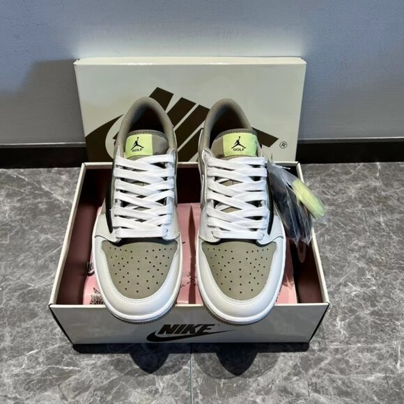 Jordan 1 Low Golf Travis Scott Neutral Olive New in Box - Picture 2 of 8